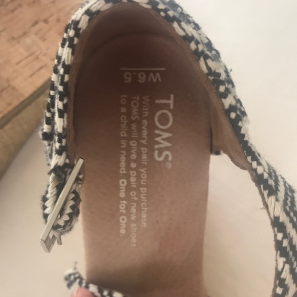 Tom’s Wedges - Picture 3 of 3